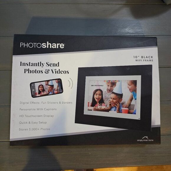 Simply Smart Home PhotoShare 10.1" Full HD Wi-Fi Smart Digital Picture Frame - Picture 6 of 16